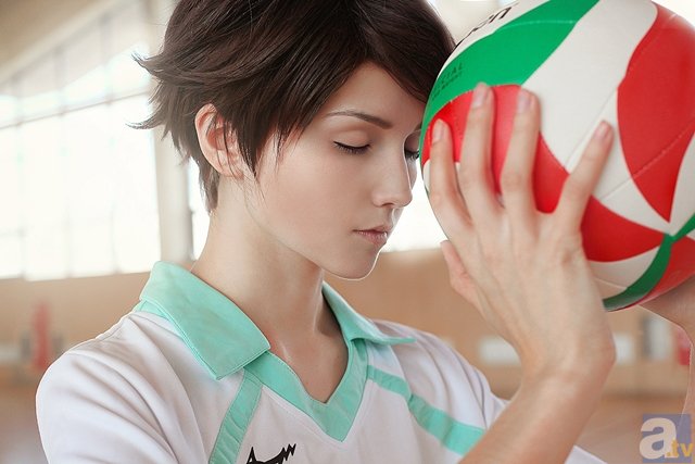 周六票房2.6亿大涨 《金刚狼3》内地北美票房双夺冠|NG体